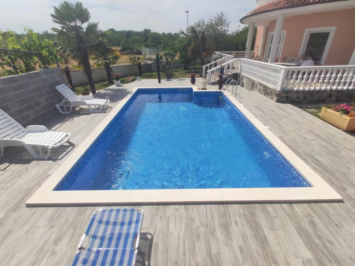 App Margareta Apartment Umag Exterior photo
